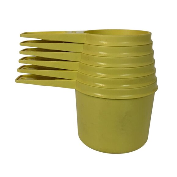 Tupperware Harvest Gold Measuring Cups Set Of 6 Durable Plastic Made in USA - Picture 3 of 7